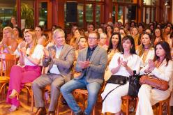 Galeria de Fotos - FOTOS - 1º Encontro Eu & Elas - Outubro Rosa