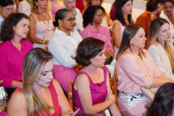Galeria de Fotos - FOTOS - 1º Encontro Eu & Elas - Outubro Rosa
