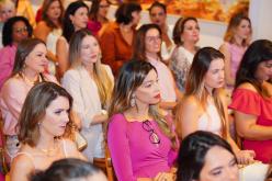 Galeria de Fotos - FOTOS - 1º Encontro Eu & Elas - Outubro Rosa