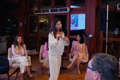 Galeria de Fotos - FOTOS - 1º Encontro Eu & Elas - Outubro Rosa