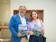 Galeria de Fotos - FOTOS - Coquetel de Lançamento do Livro de 80 Anos