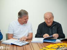 Galeria de Fotos - FOTOS - Coquetel de Lançamento do Livro de 80 Anos