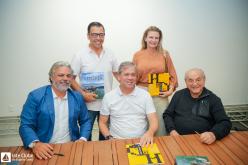 Galeria de Fotos - FOTOS - Coquetel de Lançamento do Livro de 80 Anos