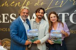Galeria de Fotos - FOTOS - Coquetel de Lançamento do Livro de 80 Anos