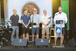 Galeria de Fotos - FOTOS - Festa de 80 Anos e Cerimônia de Posse